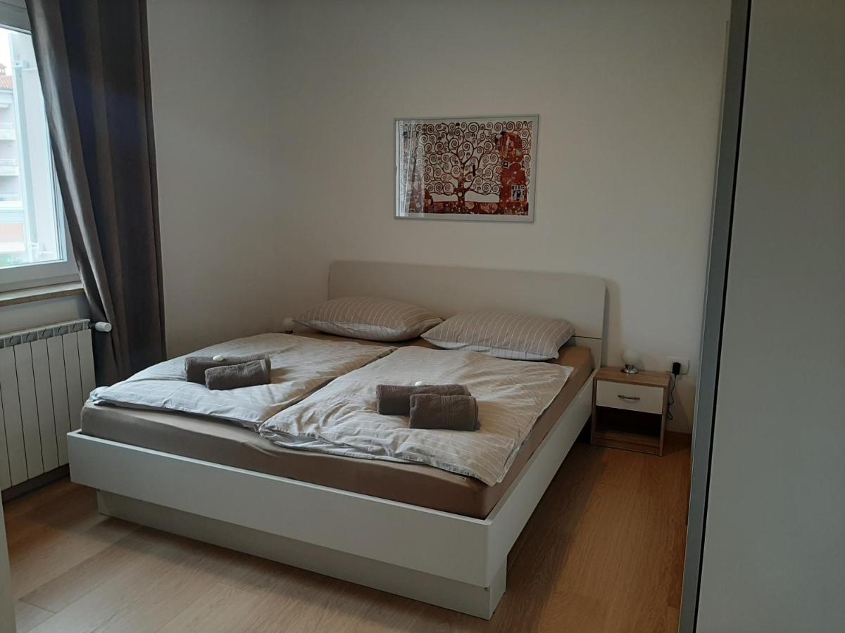 Apartment Sol, Izola, San Simon Экстерьер фото